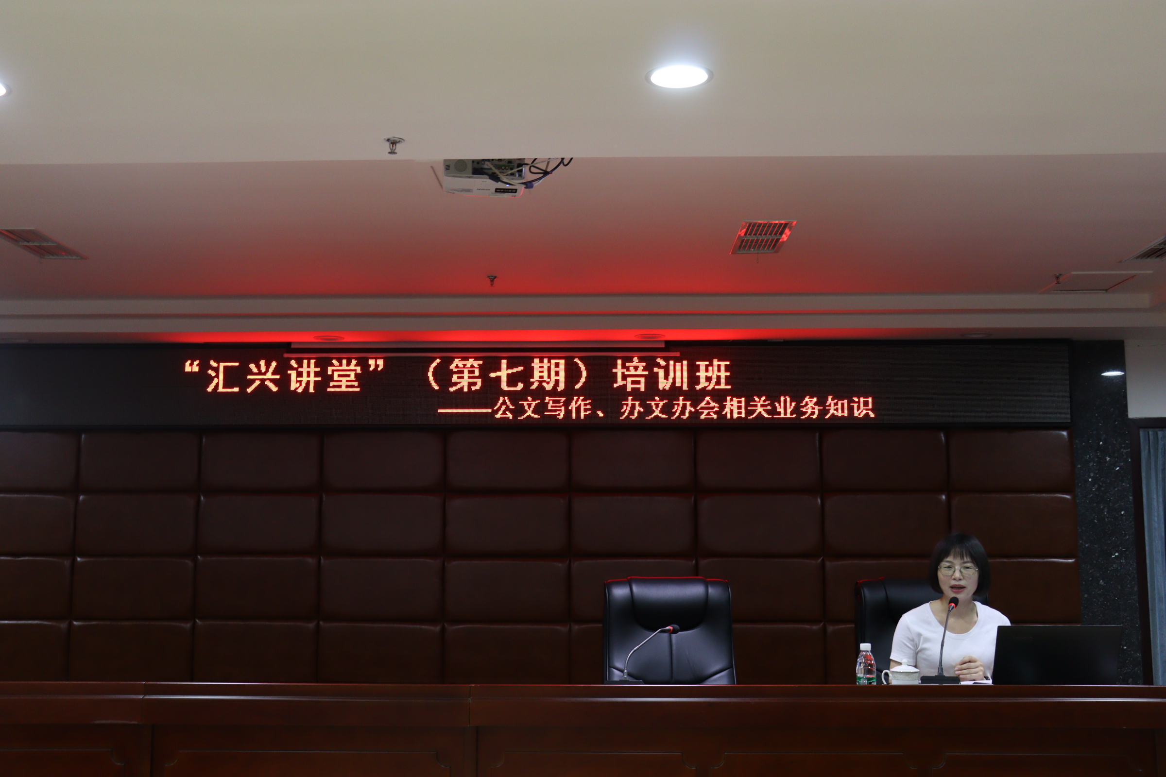 1fcea7a0a6653d8df5d07e8d6ee8f1d8 盛鸿国际 - 首页